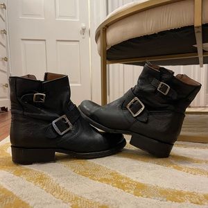 Frye Black Leather Double-Buckle Short Engineer Boots